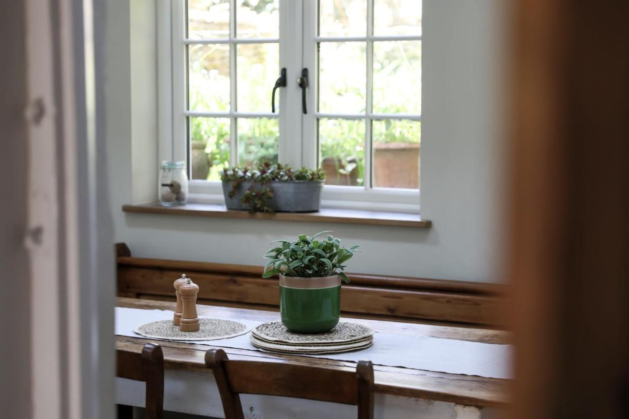 Coombers Mead Cottage Tetbury Esterno foto